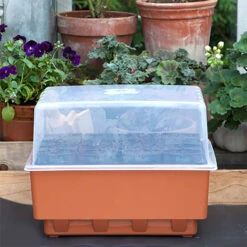 Minidrivhus Rootmaster, Brun 7 Minidrivhus Rootmaster, Brun -Elho Garden Shop rootmaster med lock